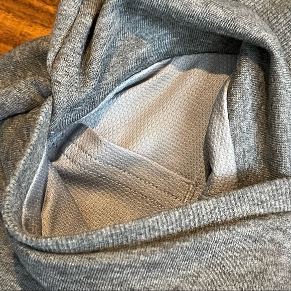 The North Face french terry Flashdry sweat shorts - Picture 5 of 9